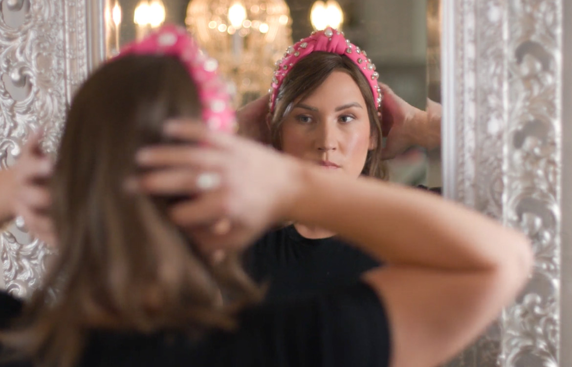 Emily-hair-in-hairband-1