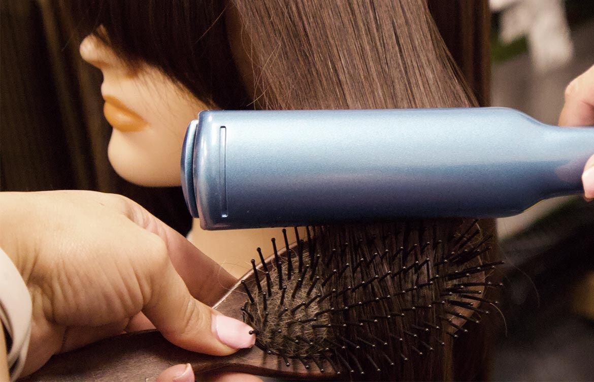 Straighteners-and-brush-close-up-optimized